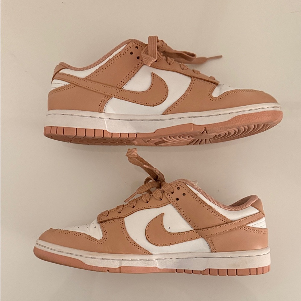 Women's Nike Dunk